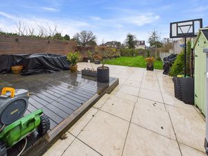 REAR GARDEN- click for photo gallery